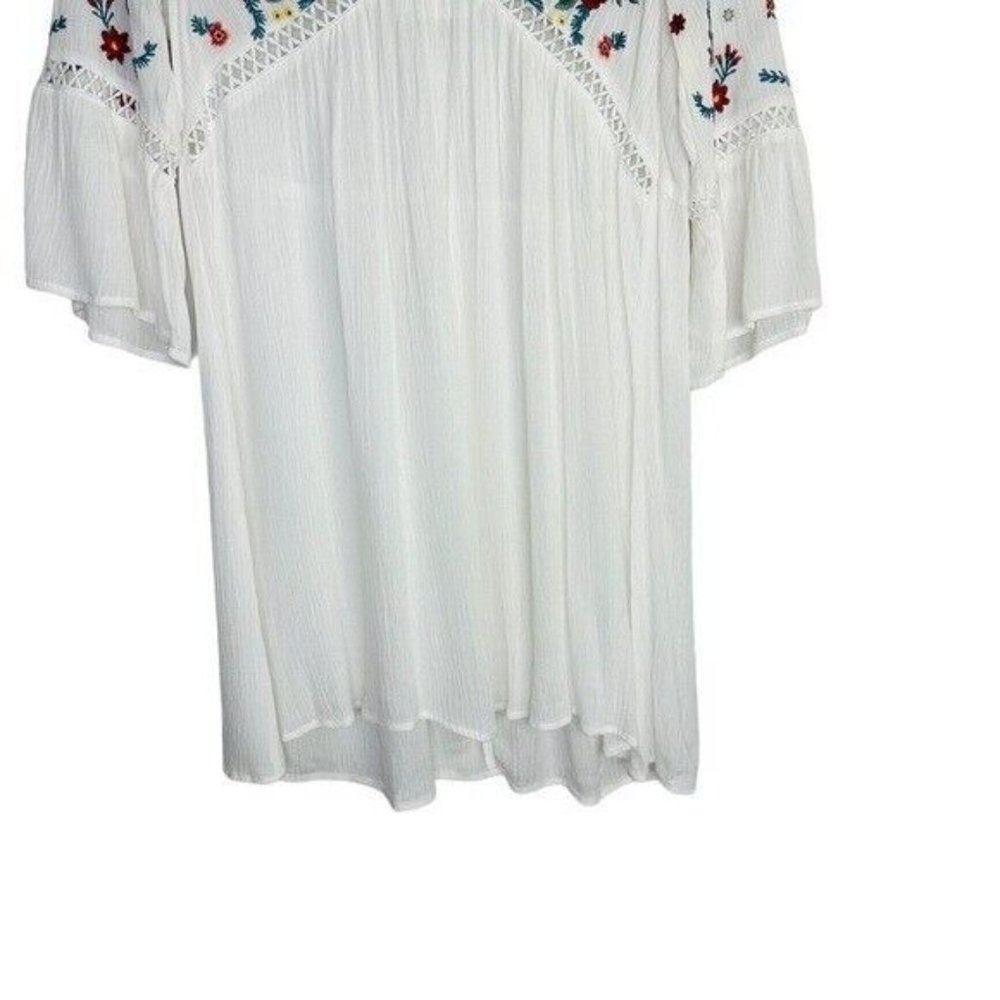 Umgee White Bohemian Embroidered Mini Dress Size Medium - Picture 6 of 14